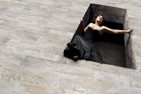 Karita Mattila as Tosca ready to jump to her death in Puccini's perennial favorite that opened the 2009-2010 Met HD Season

