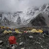 More Than 200 Dead Bodies Have Been Left Behind on Mount Everest, and Many Mark the Path to the Summit icon