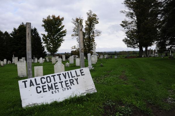 Talcotville, Cemetery thumbnail