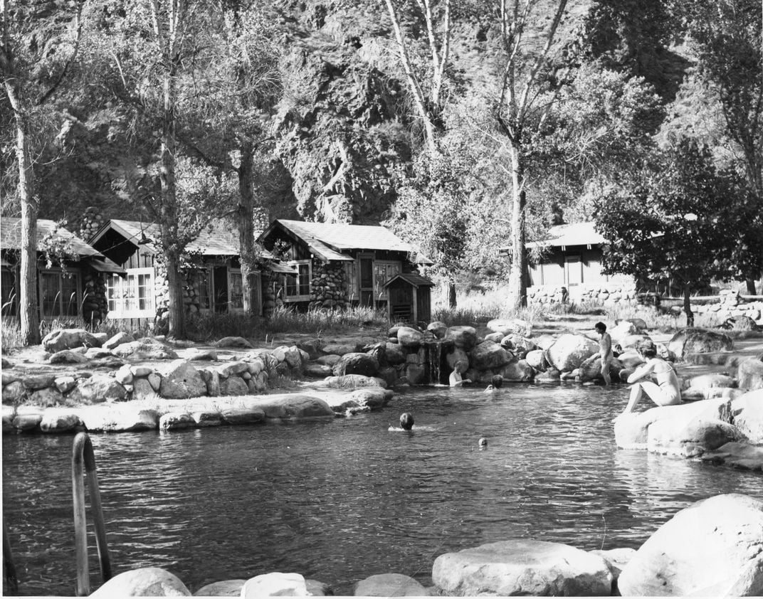 Phantom Ranch pool