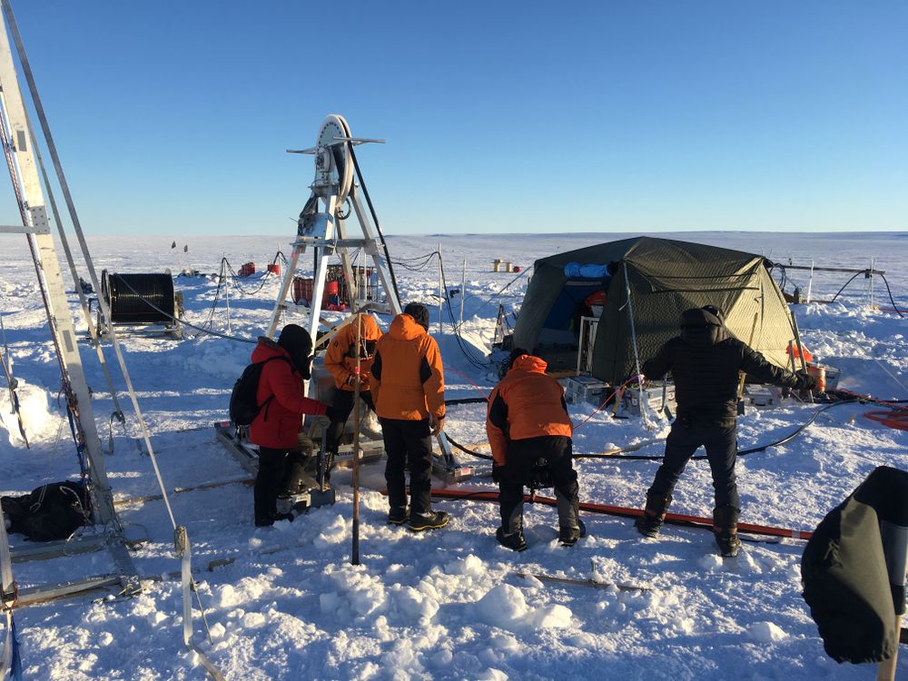 British Antarctic Survey team drills on Thwaites Glacier
