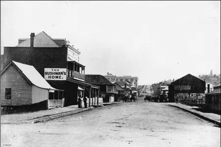 An archival photo of the main street in the Frog's Hollow neighborhood of Brisbane, Australia