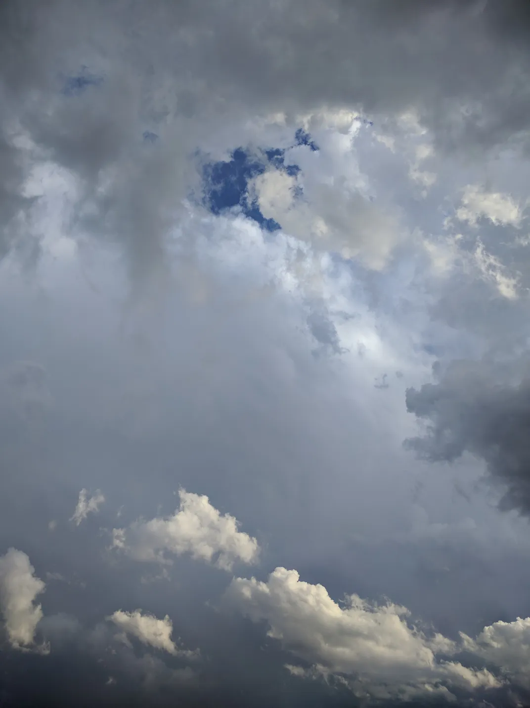 Clouds like a renaissance painting | Smithsonian Photo Contest ...