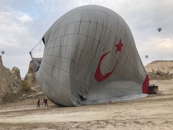 The Art Of Collecting The Hot Air Balloon thumbnail