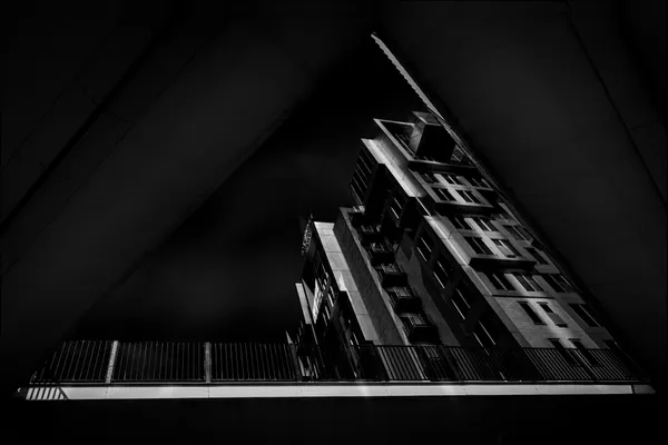 Mette Klint Artistic 1-2 thumbnail