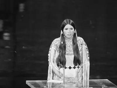 Sacheen Littlefeather speaking at the Academy Awards in 1973