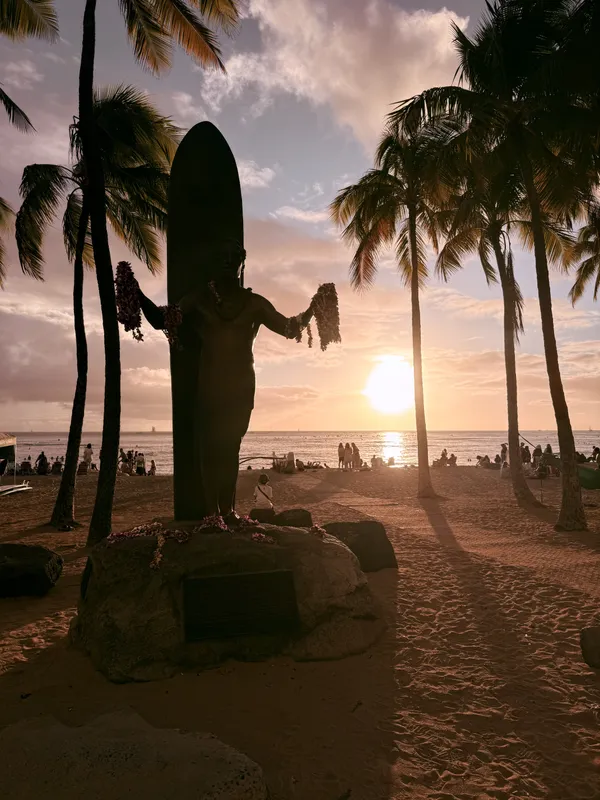 Waikiki Beach thumbnail