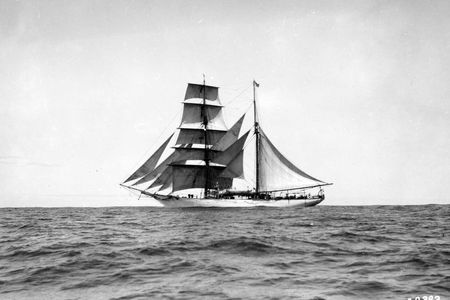 The&nbsp;Carnegie&nbsp;under full sail.&nbsp; Cruise VII, Pacific Ocean.&nbsp; November 14, 1928.