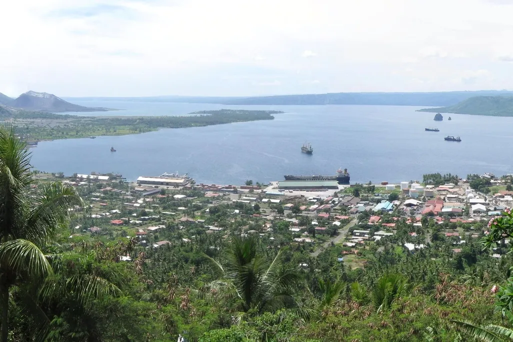 Rabaul Simpson Harbor pan 11-5-12.jpg
