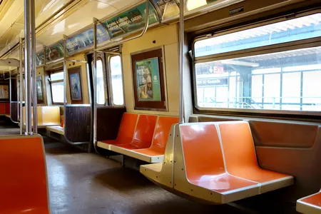 The R46 trains started running in the subway system during the 1970s.