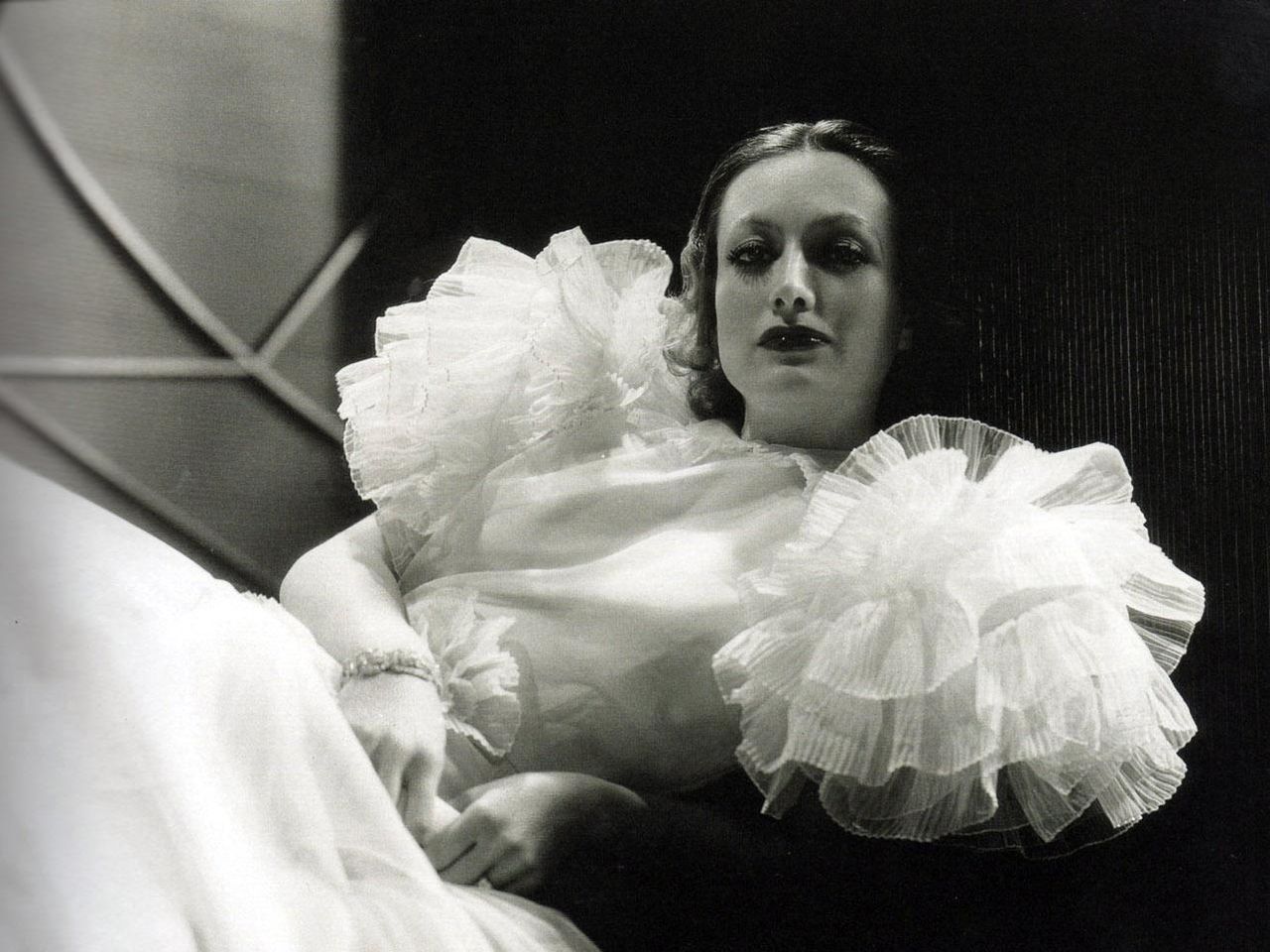 letty lynton dress designer How the 'Letty Lynton' Dress Took the Country By Storm