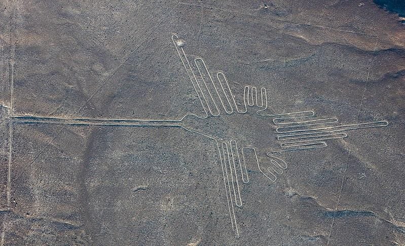 800px-Líneas_de_Nazca,_Nazca,_Perú,_2015-07-29,_DD_52.jpeg