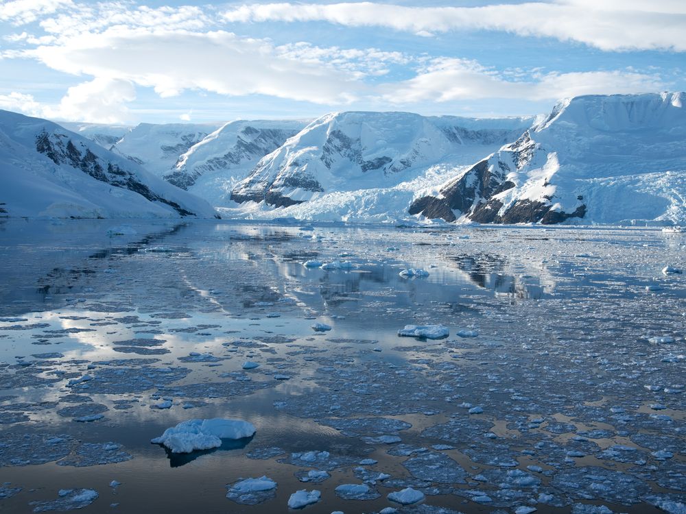 Chilly scene on the water next to Antarctica