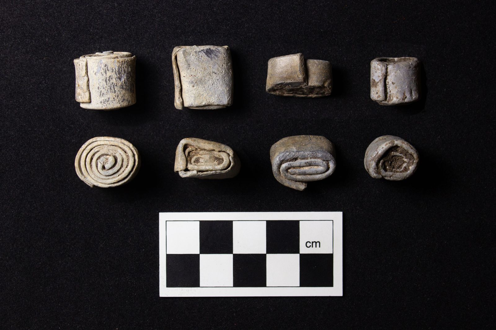 Archaeologists Find 'Remarkable' Roman Villa Full of Coins, Jewelry and 'Curse Tablets'