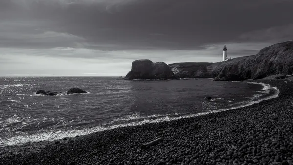 Yaquina Head Lighthouse from Cobble Beach thumbnail