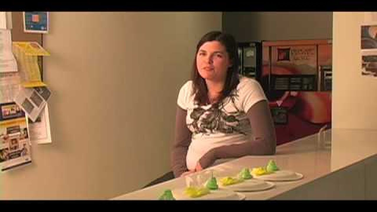Preview thumbnail for Peeps in a Microwave: A Peep Jousting Experiment