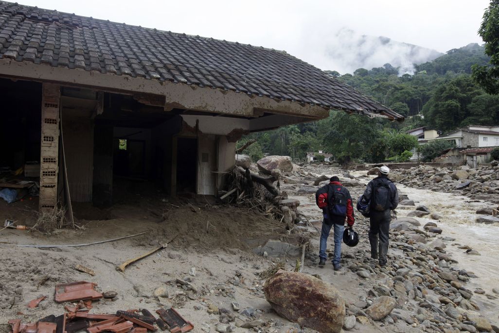 06_10_2014_brazil flooding.jpg