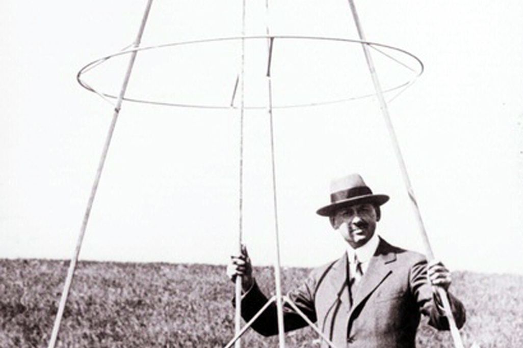 SI-76-1704p.jpg