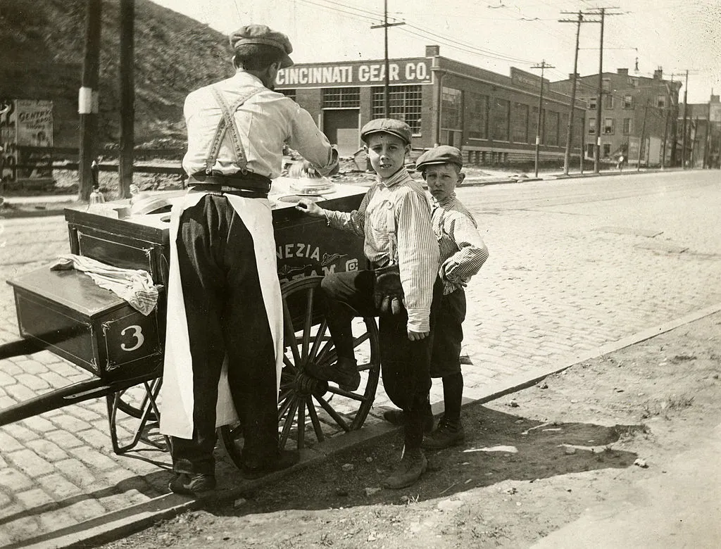 ice cream street vendor