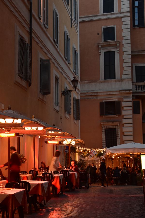 A Night in Rome thumbnail