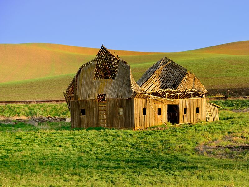 Palouse barn Smithsonian Photo Contest Smithsonian Magazine