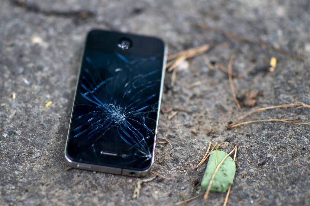 broken phone