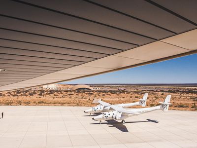 Virgin Galactic WhiteKnightTwo carrier ship