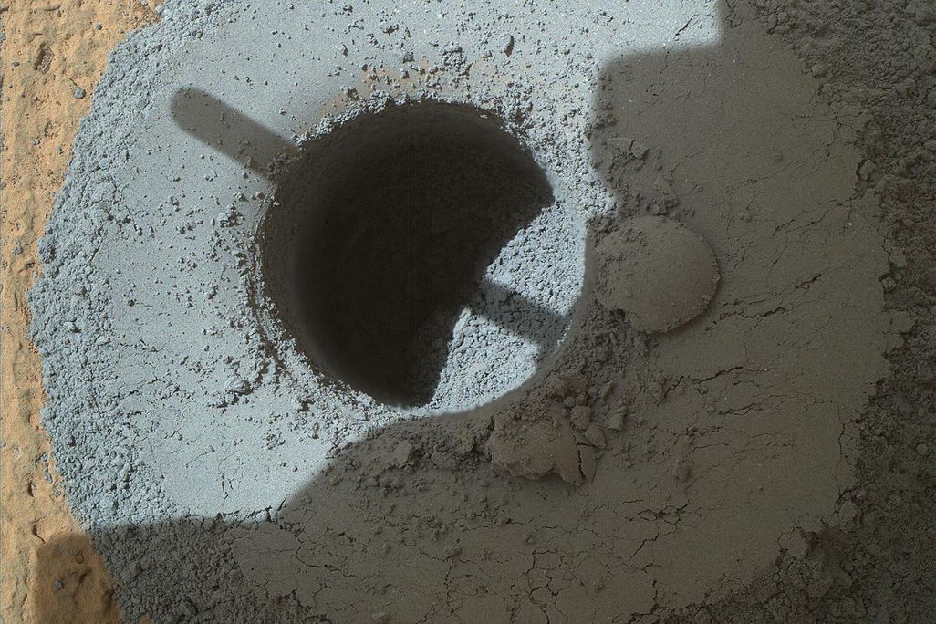 PIA19140.jpg