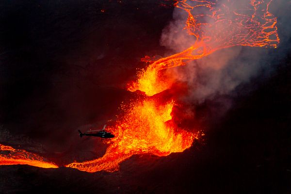 Into the Crater thumbnail