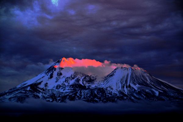 Volcano a glow inside thumbnail