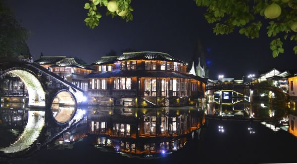 Night view of Wuzhen thumbnail