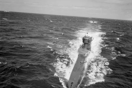 U-boats like this one had help from Junkers Ju 290 reconnaissance airplanes.