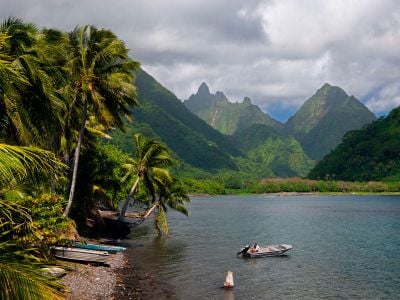 In the village of Tautira, Tahiti, the community came together to impose their own set of fishing restrictions to ensure the availability of fish into the future.