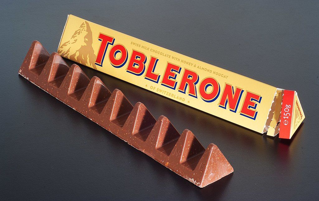 1024px-Toblerone_3362.jpg