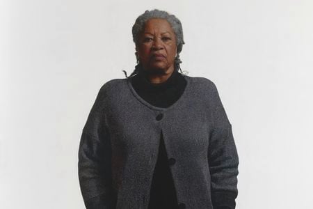 Toni Morrison, painted by Robert McCurdy, 2006, oil on canvas