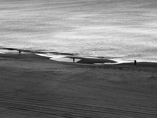 Early morning on Virginia Beach thumbnail