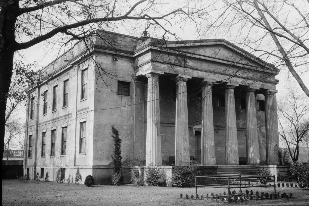 Old Medical College at 598 Telfair Street