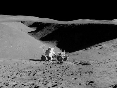 The Apollo 15 Lunar Roving Vehicle at the edge of the sinuous Rima Hadley, July 30, 1971.