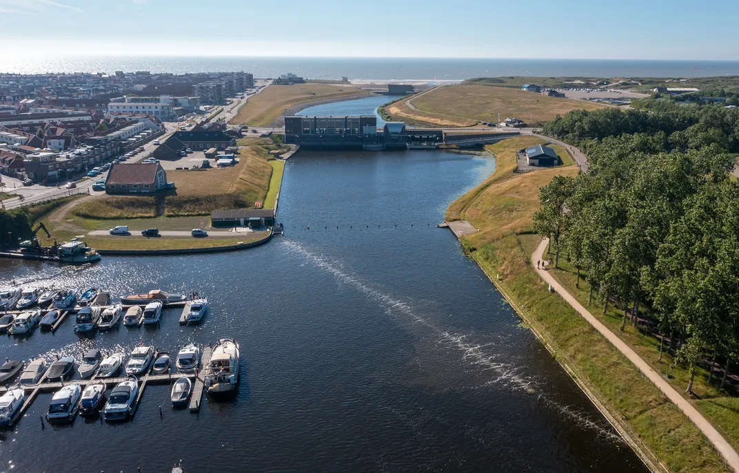 Could This Dutch Invention Help Tackle Plastic Pollution in America's Waterways?