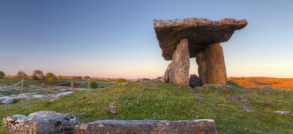  The Polnabrone Domen, the Burren 