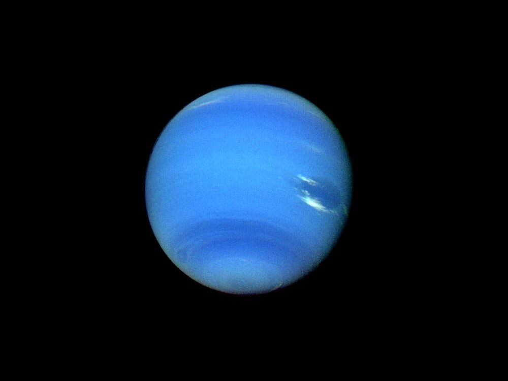 Neptune PIA02210.jpg