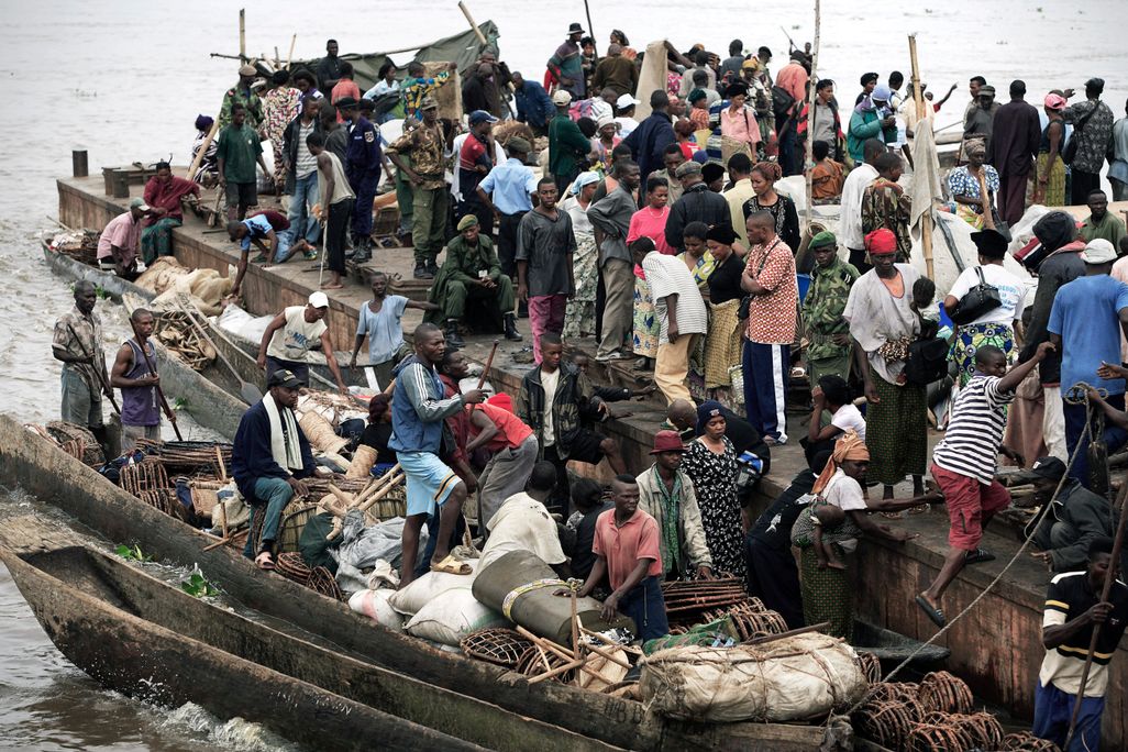 boat on Congo