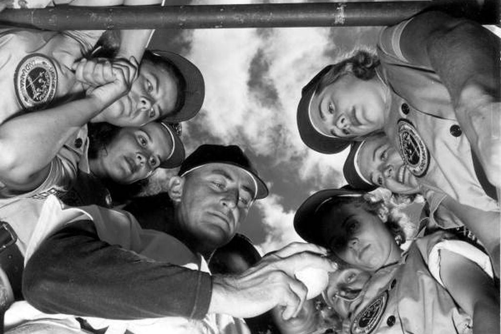 women's baseball
