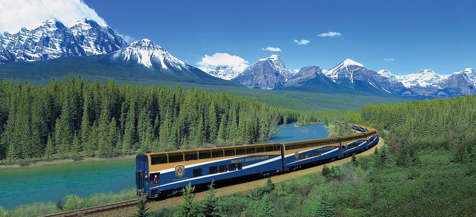  The <i>Rocky Mountaineer</i> in the Canadian landscape 