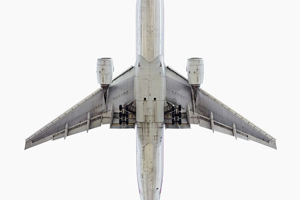 AA 777