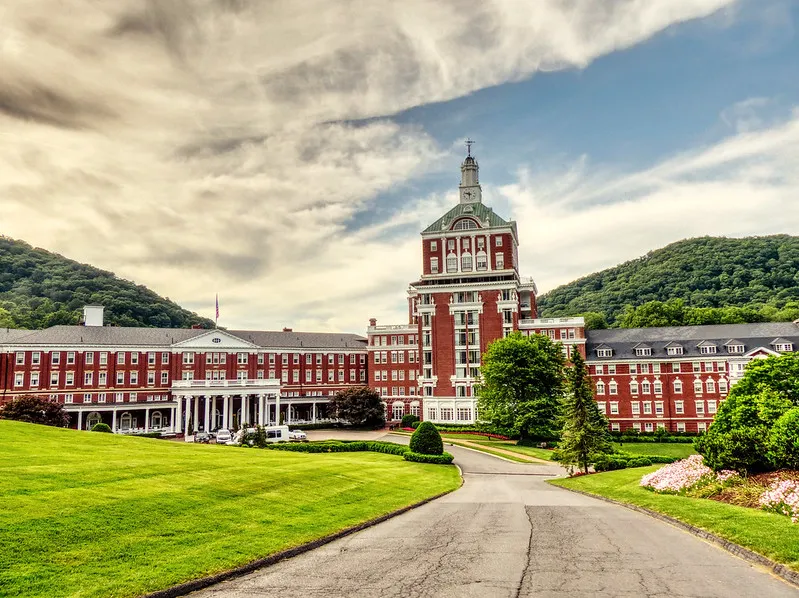 When the Greenbrier and Other Appalachian Resorts Became Prisons for Axis Diplomats