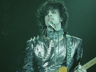 Prince performs at Minneapolis’ First Avenue nightclub in August 1983.