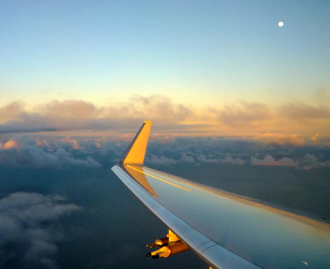 Holograms Show That Puffy Clouds Have Sharp Edges