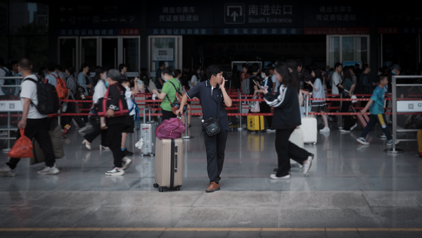 Elegance never goes out of fashion. thumbnail