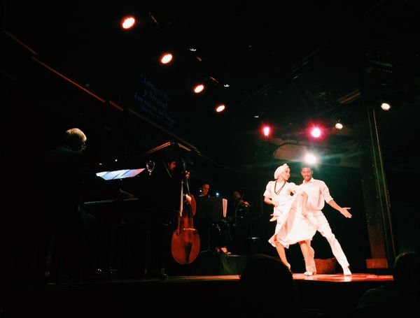 Dancers at El Querandí Casa de Tango in Buenos Aires, Argentina thumbnail